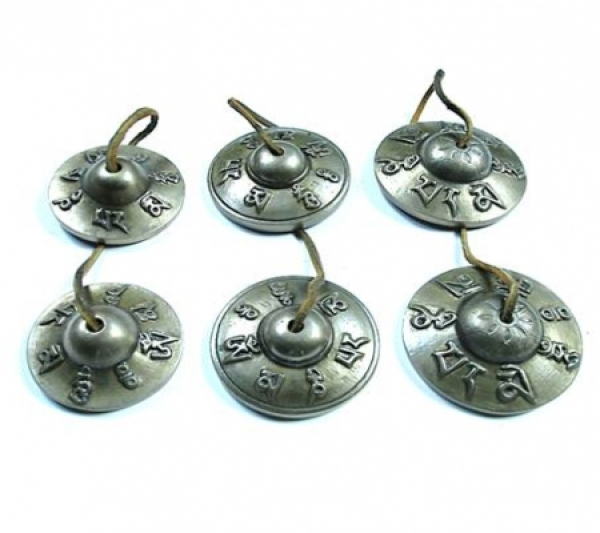 Tingsha qualité / cymbales mantra Om Mani Padme Hum 7,5 à 8 cm