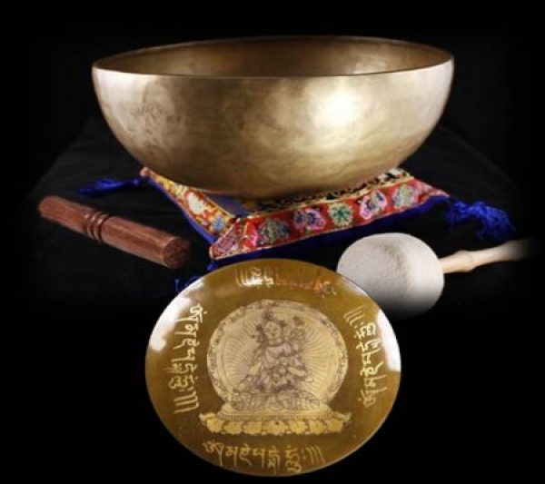 Tara Bouddha Singing Bowl Healing F 2,200 g + NE0270