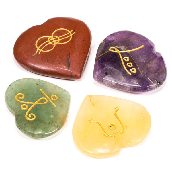 Herzförmige Reiki-Symbolsteine im 4er SET