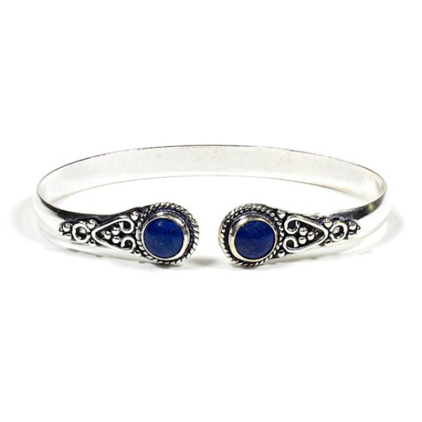 Armband mit Lapislazuli